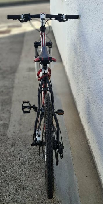 Bicicleta com pouco uso
