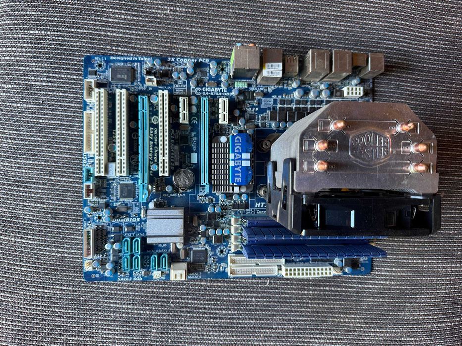 GA-870A-UD3 + Phenom II X4 965 BE + 16Гб DDR3