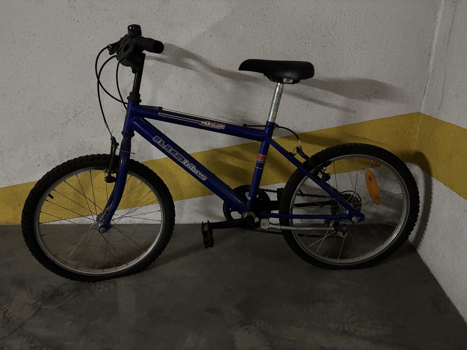 Bicicleta antiga pequena para criança ou peças