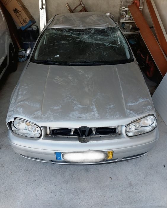 Volkswagen Golf IV Especial 25 Anos – 1.4 16V – 5 Portas