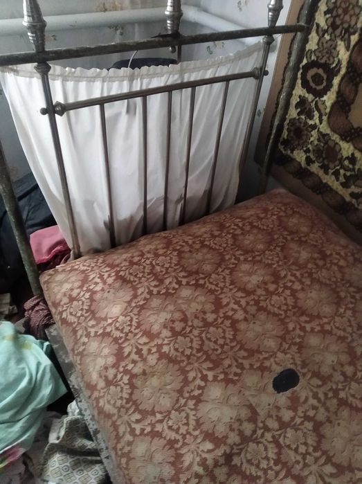 Кровать никелированная