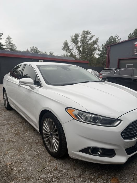 Ford Fusion TiTANIUM 2013