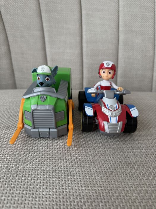 Райдер і Роккі щенячий патруль