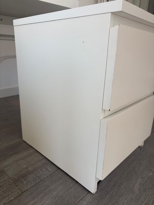 Mesa cabeceira Malm Ikea