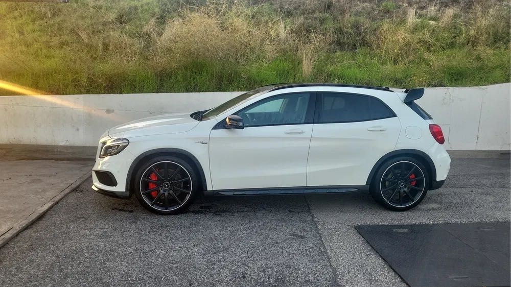 Mercedes GLA 45.