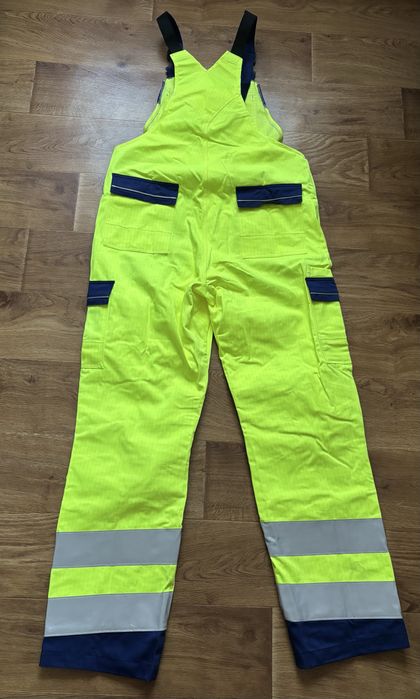 Штаны - комбенизон рабочие со светоотражателями