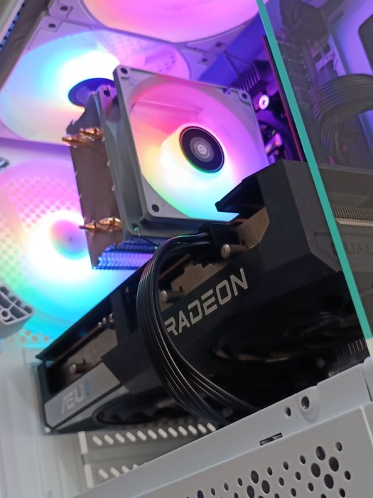 PC Gaming Alto FPS CS2 400FPS / Fortnite 300FPS