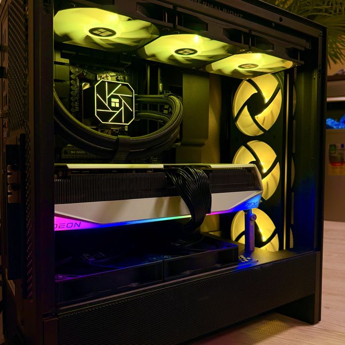 Komputer gamingowy RX9070XT | RYZEN 7 7800x3d | 32GB DDR5 | ARGB