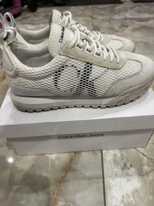 Продам Кроссовки СК