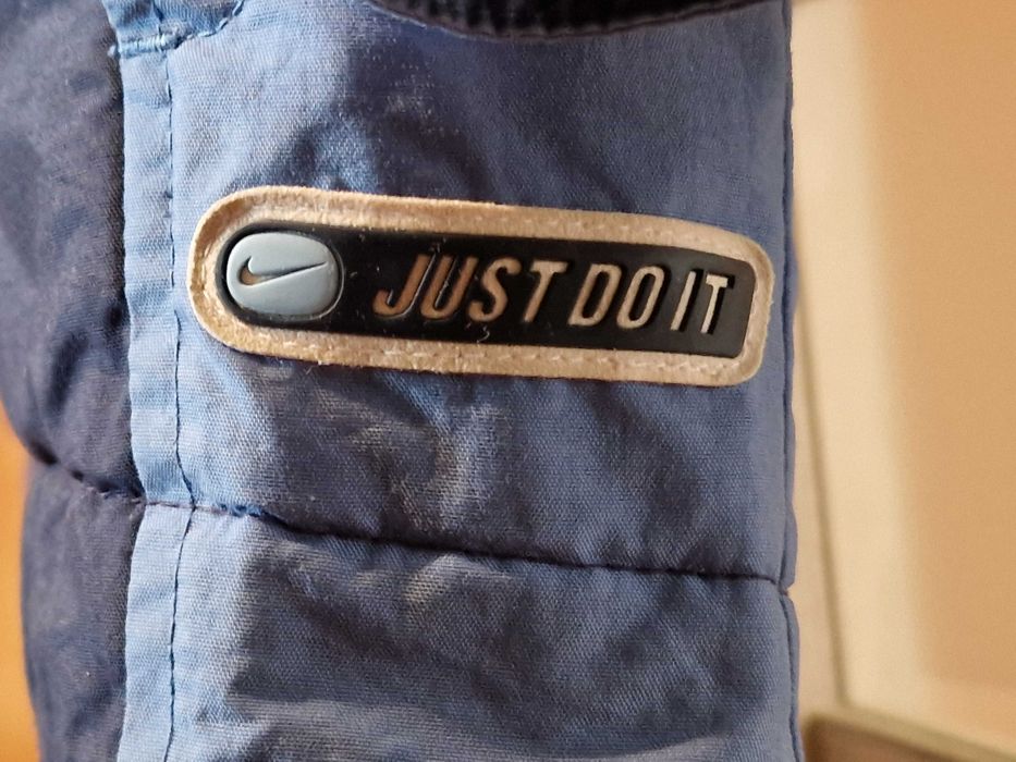 kurtka wiosenna NIKE wiatrówka oryginalna rozmiar 140/152 146 dziecięca młodzieżowa Y2K