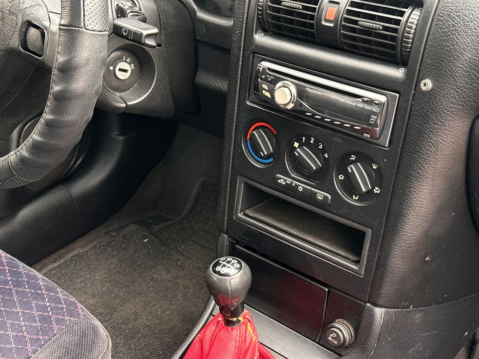 Автомобіль OPEL ASTRA J