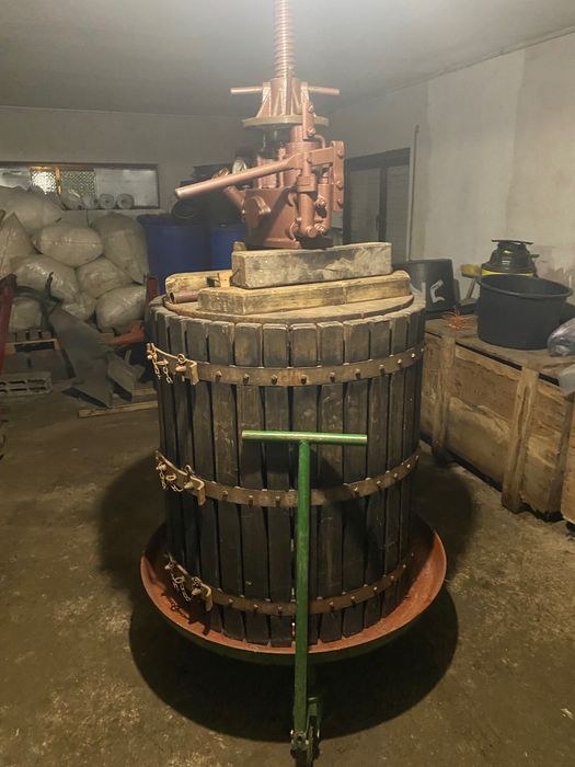 Prensa de pipa e meia.