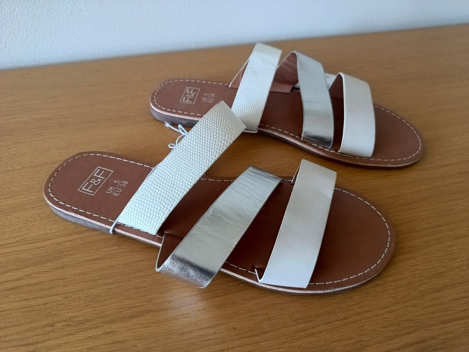Klapki damskie roz. 38 super stan F&F na 3 paski letnie buty