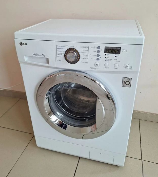 Стиральная/пральна машина LG F1022N