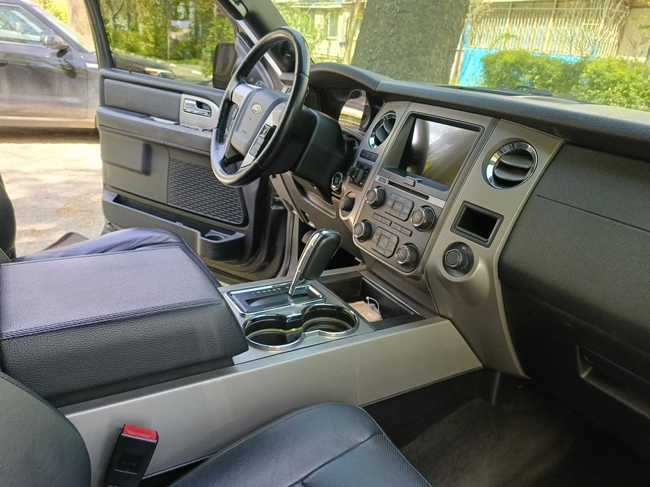 Продати Ford Expedition 2017 вiд властника