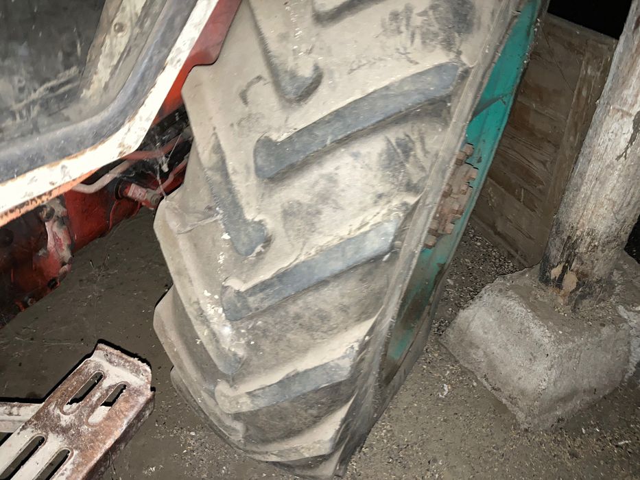 Продам трактор юмз