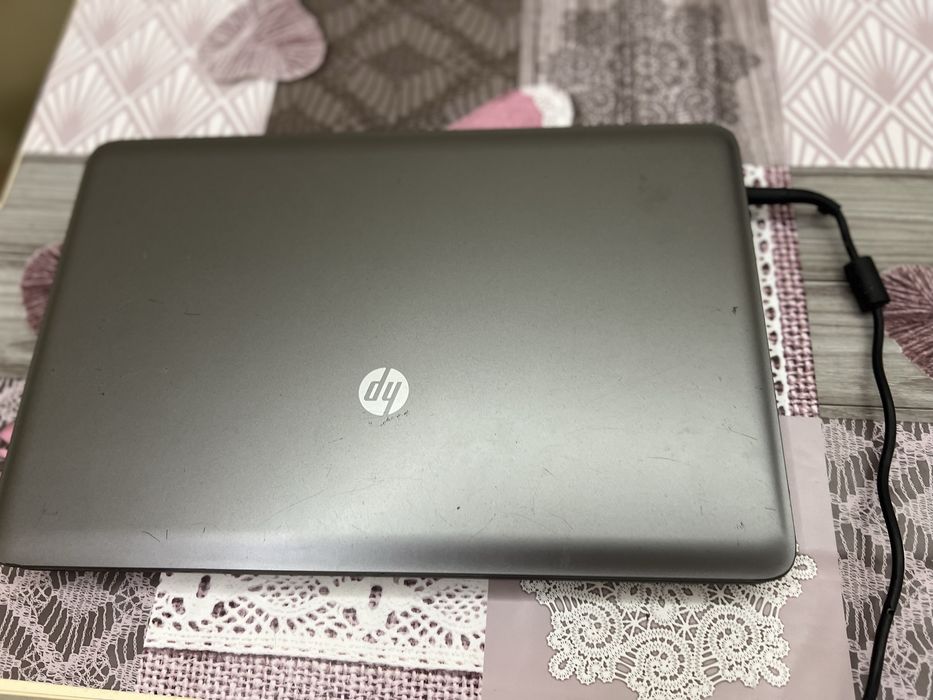 Ноутбук Hp ssd120 ram4 +зу