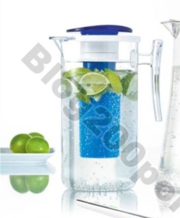 Jarro com recipiente de gelo443706356784189443