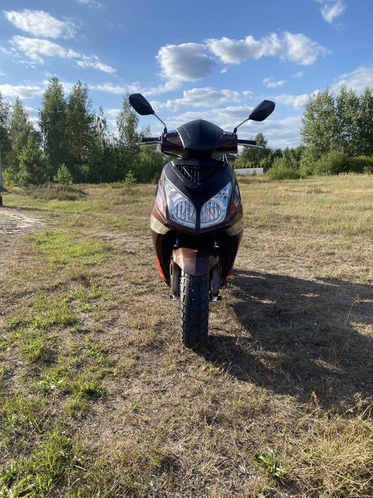 Скутер 150 кубовий