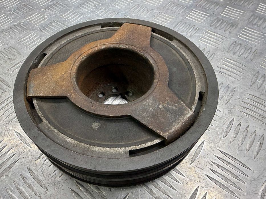 Шкив коленвала Audi A6 C5 2.5  059105251M