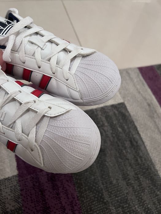 Buty sportowe adidas