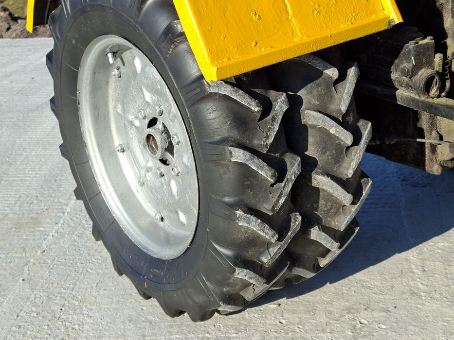 Traktorek sam 650 ! Podwójne kola !