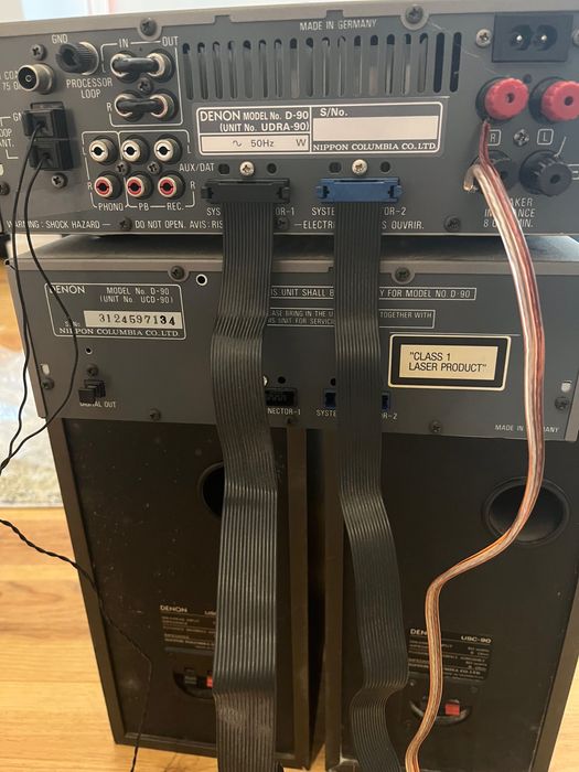 Aparelhagem Denon Radio, CD, colunas