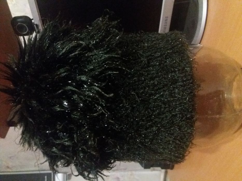 Зимняя тёплая шапка