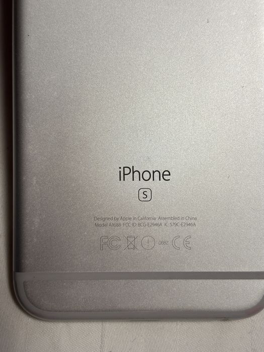 iPhone 6s (Rose Gold / Silver)