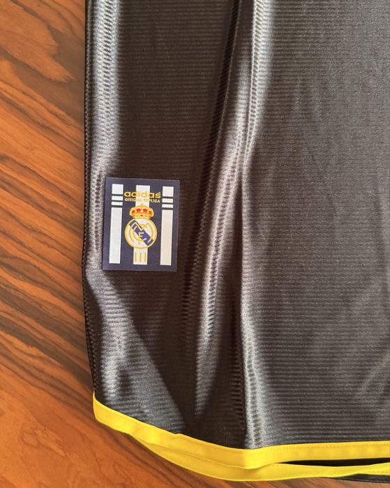 Camisola Retro Real Madrid