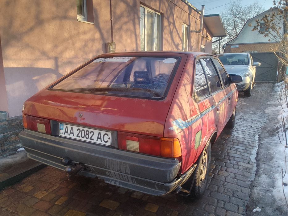 Продам Москвич 2141 из двигателем Ваз 2103