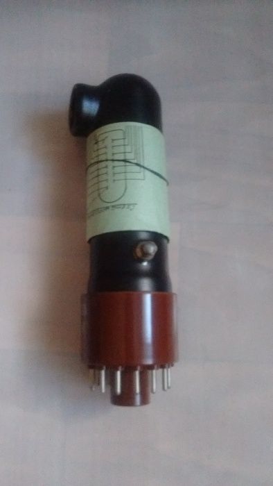 Фотоэлектронный Умножитель ФЭУ-18А