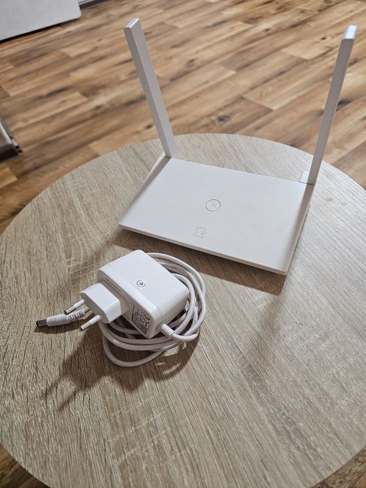 Wi-Fi роутер Huawei WS318n