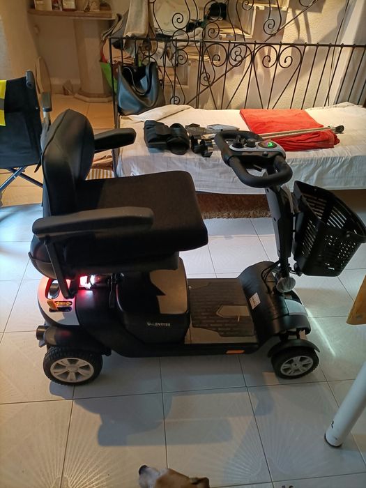 Scooter elétrica de mobilidade reduzida