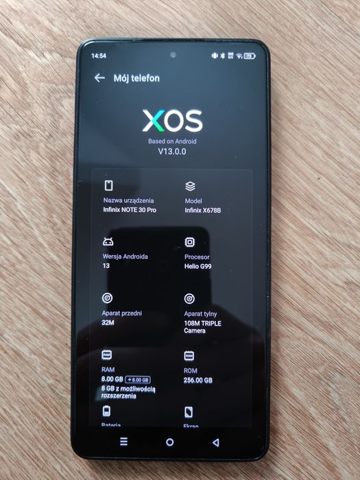 Infinix Note 30 Pro 8+8 GB RAM / 256 GB – AMOLED, 68W, komplet