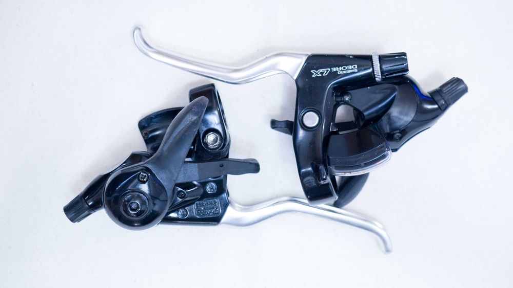 KOMPLET Klamkomanetki Shimano Deore LX ST-M563 3x7 retro MTB