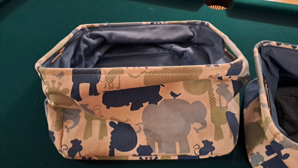 Pojemniki materiałowe na zabawki 2szt.