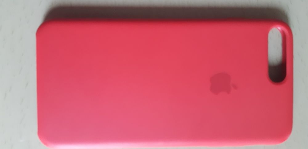 Продам новый чехол на Айфон.