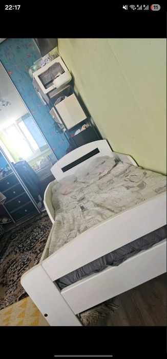 Łóżko dziecięce.