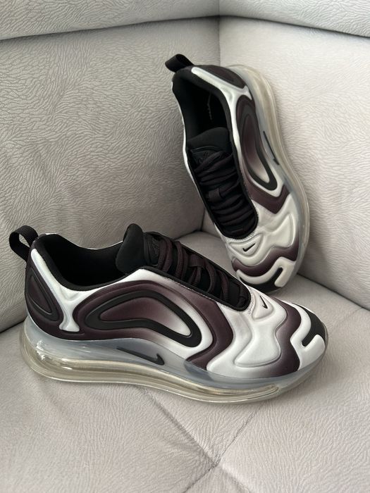 Buty Air Max 720 rozmiar 42 długość wkładki 26,5cm
