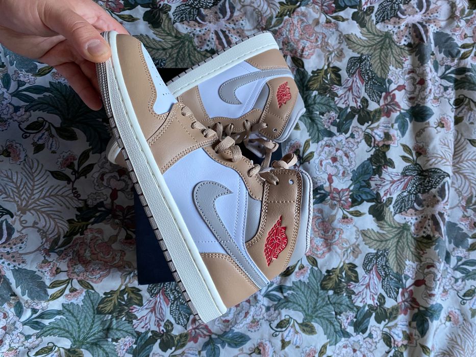 Nowe buty Nike jordan 1 mid 42