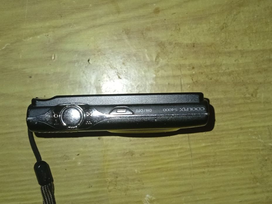 фотоапарат Nikon Coolpix S4000