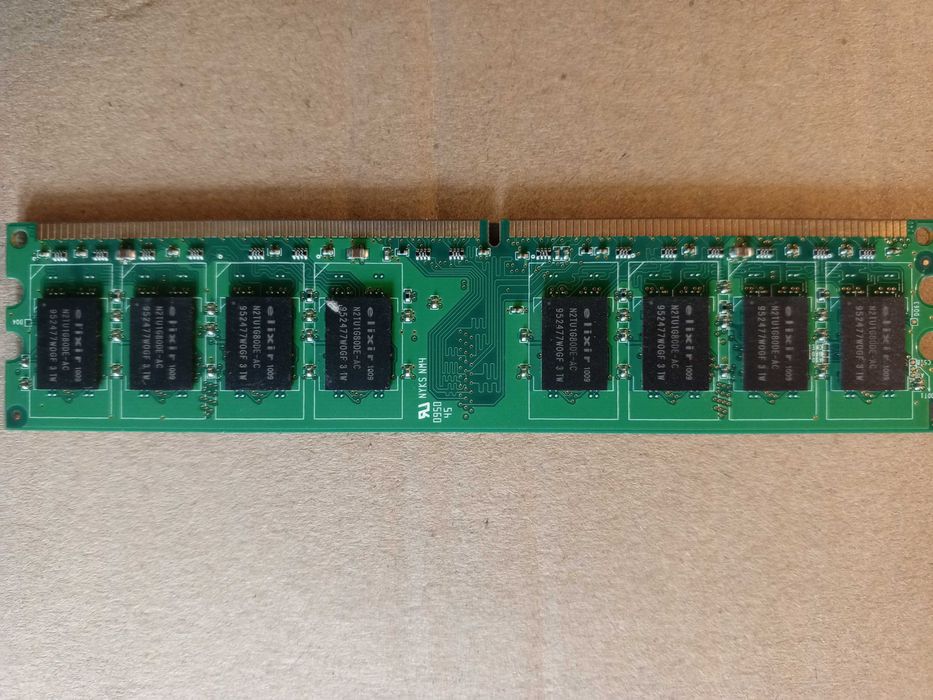Оперативная память DIMM DDR2 2 GB PC2-6400 (400 MHz)