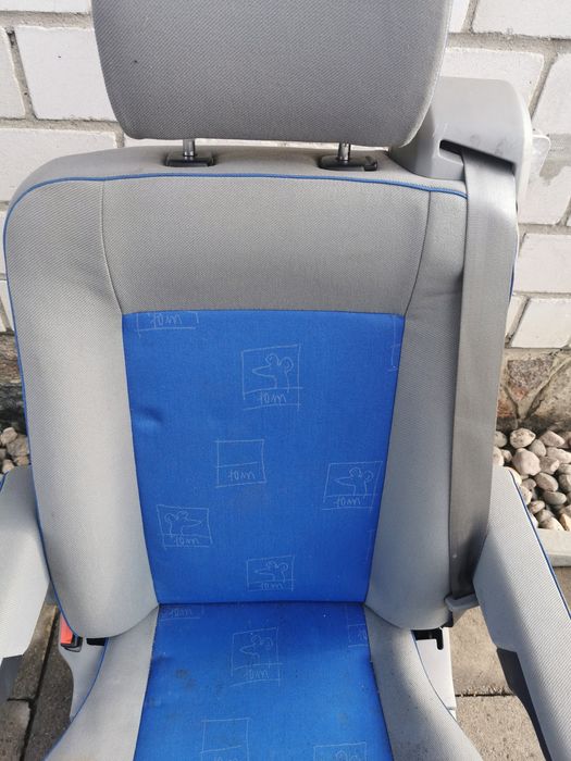 Fotel obrotowy VW T4  Multivan 2 rząd