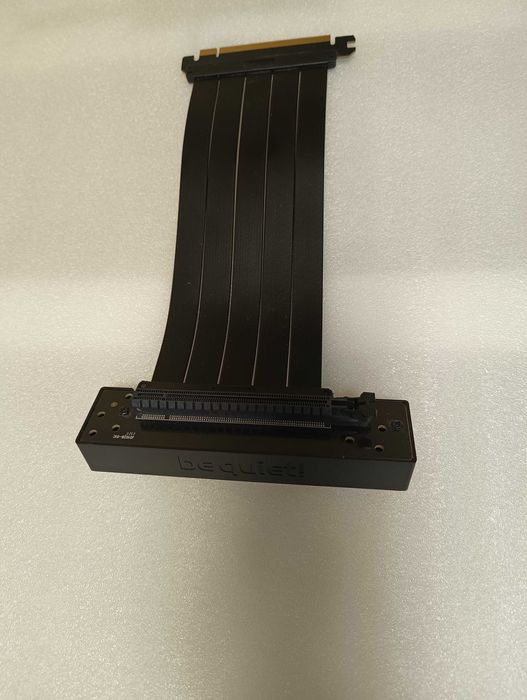 be quiet! RISER CABLE Uniwersalne Uchwyt na kartę graficzną