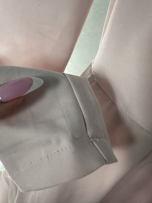 Elegancka sukienka pudrowy róż Lou