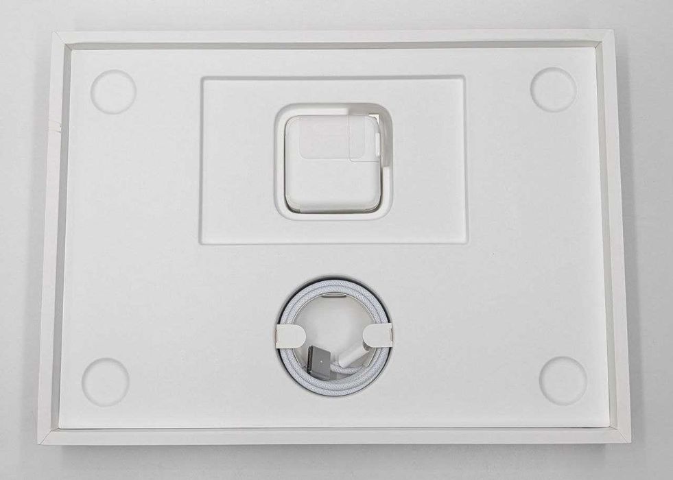 Apple MacBook Air 13,6" M4 16GB / 256GB Srebrny | OUTLET