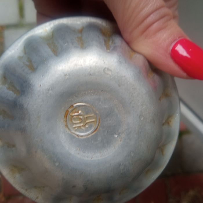 Продам чугунную форму для запекания.Мишки