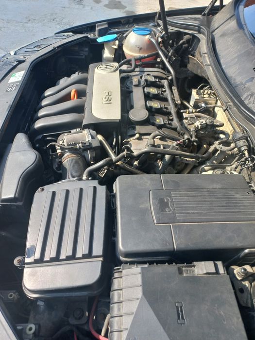 Авто  PASSAT B6  2.0 fsi