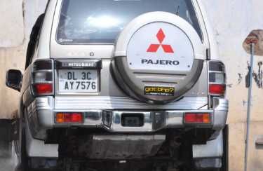 Farolim novo Mitsubishi Pajero